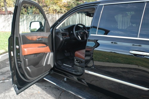 2015 CADILLAC ESCALADE ESV 4WD PREMIUM in San Jose, Santa Clara, CA | Import Connection